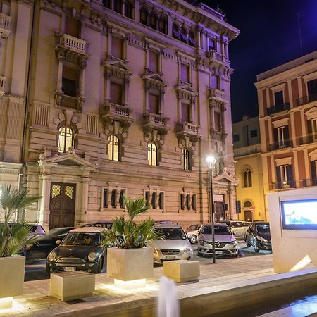 Art View Luxury Apartment Bari Exterior foto